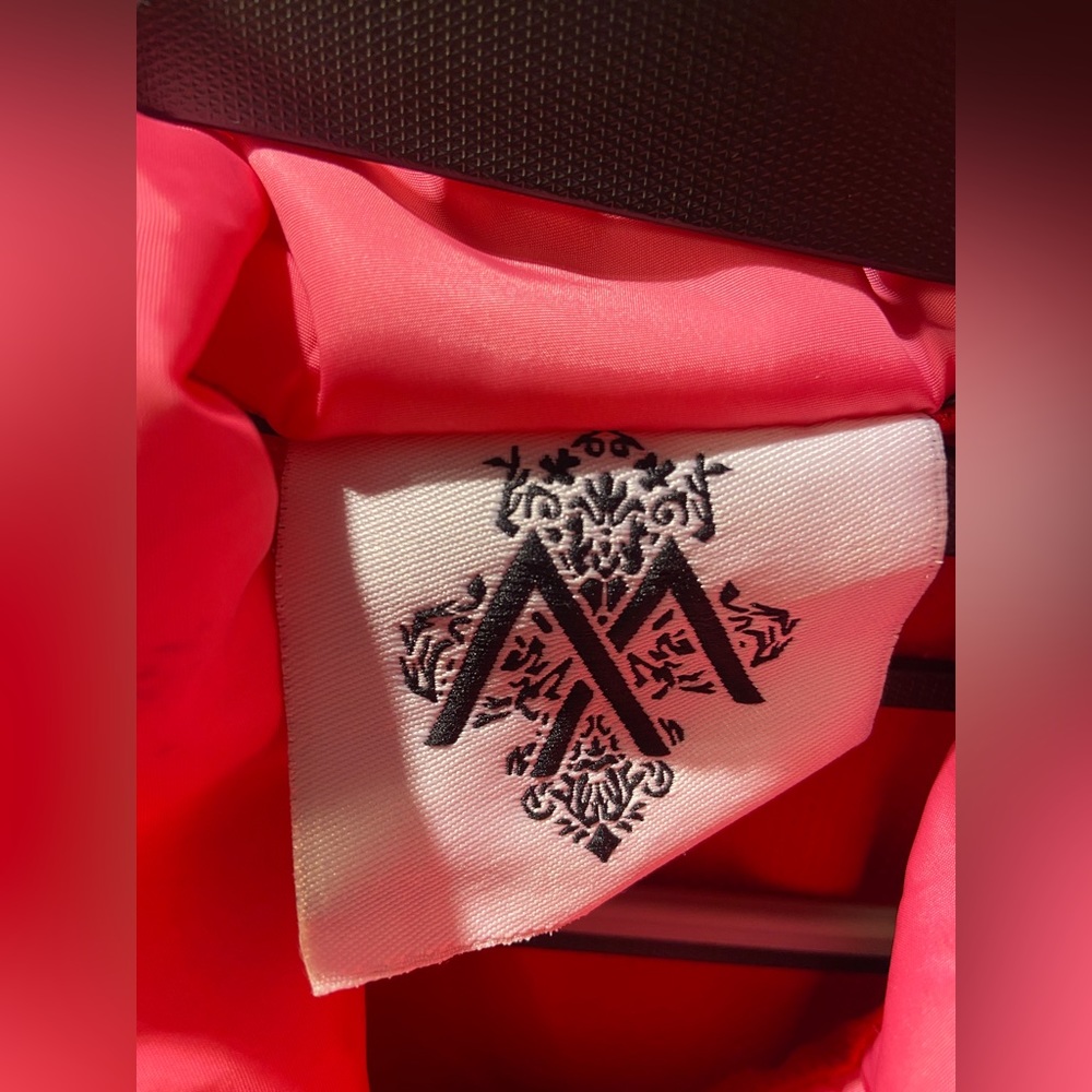 Jacket - Picture 3 of 5